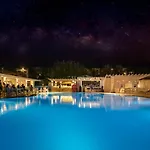 Charm 4* אקיארלר
